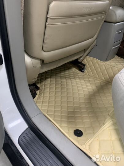 Автоковрики в салон Honda Street