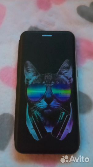 Чехлы на телефон