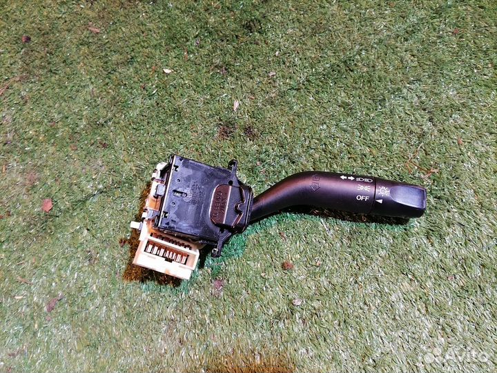 Переключатель подрулевой (света-поворотников) GE7T