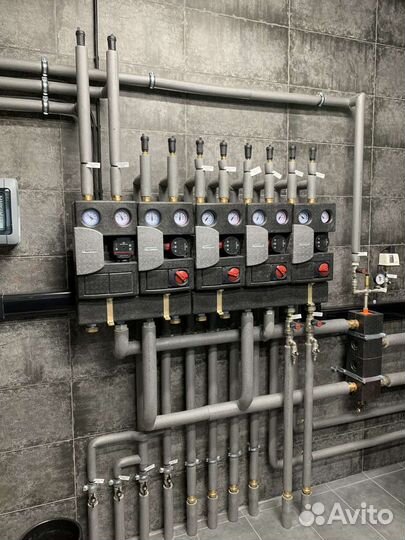 Слесарь сантехник