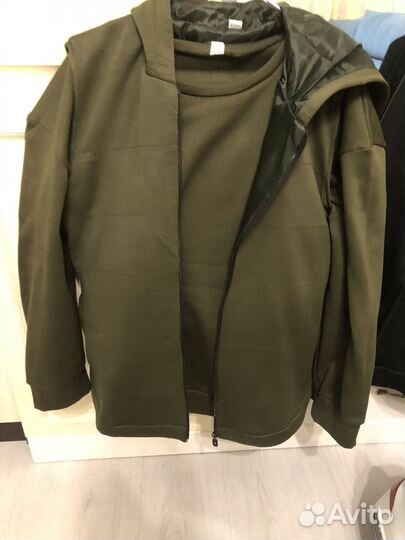 Спортивный костюм женский