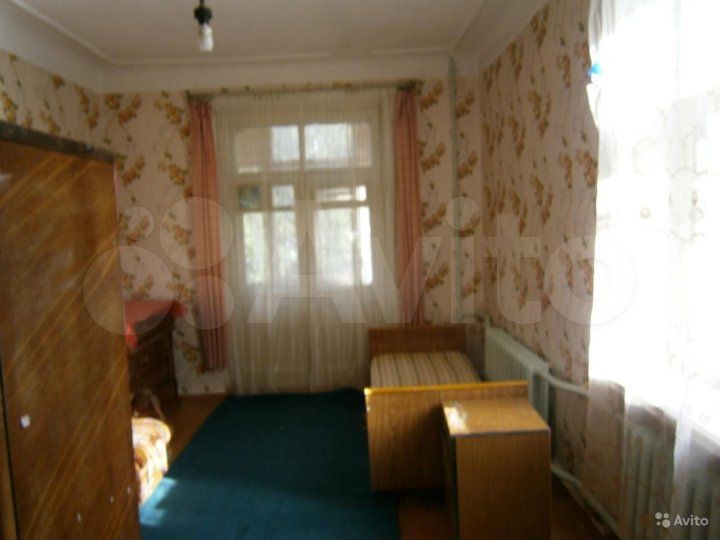 Комната 18,5 м² в 3-к., 2/4 эт.