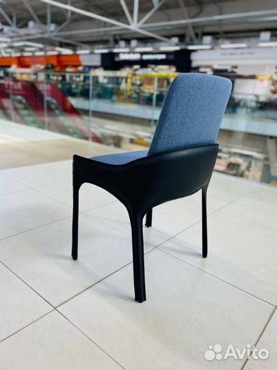 Кухонный стол и стулья