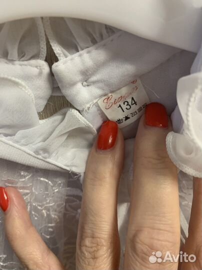 Белая блузка на девочку