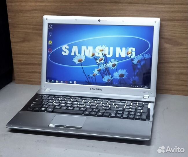 Ноутбук Samsung RV511