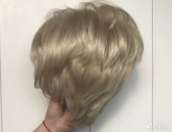 Парик новый блонд с короткой стрижкой. (Ю.Корея)