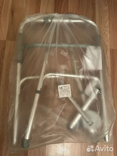 Ходунки для взрослых с колесами