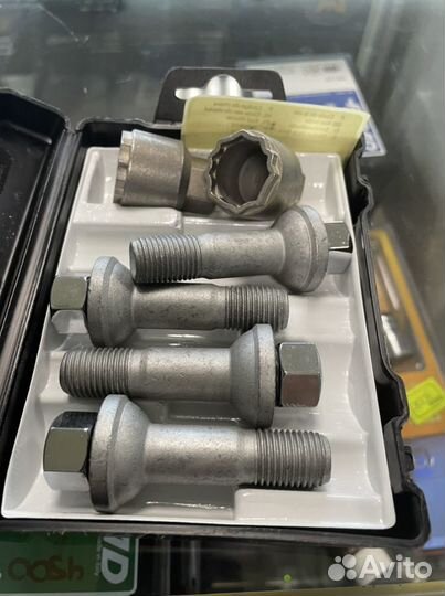 Секретные болты Farade Cosmos 14*1.5 Z4/M