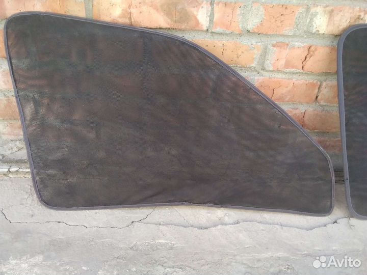 Каркасные шторки на Nissan Cube Z10