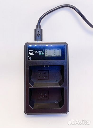 Зарядное устройств Sony на две батареи NP-FZ100