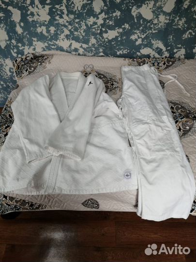 Кимоно для дзюдо, самбо, карате