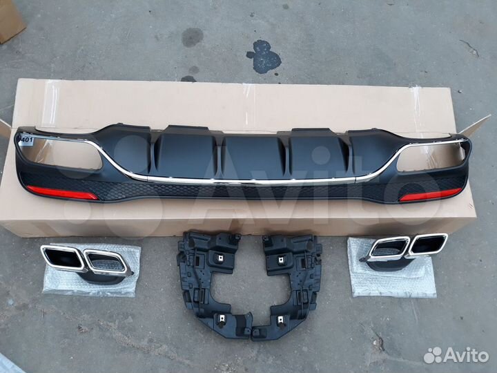 Задний диффузор Mercedes-Benz W166 GLE 6.3 AMG