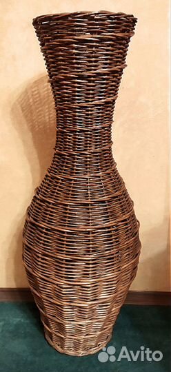 Ваза напольная из натур. ротанга