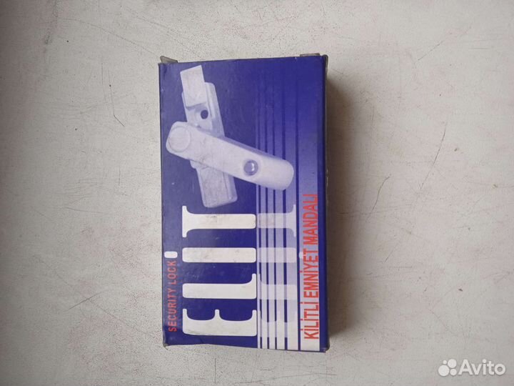 Детский замок на окно