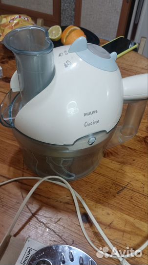 Кухонный комбайн philips HR 2831