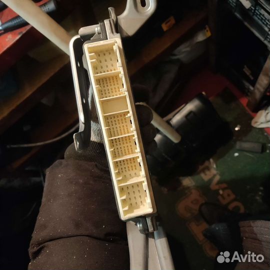 Блок управления двигател Прадо 150