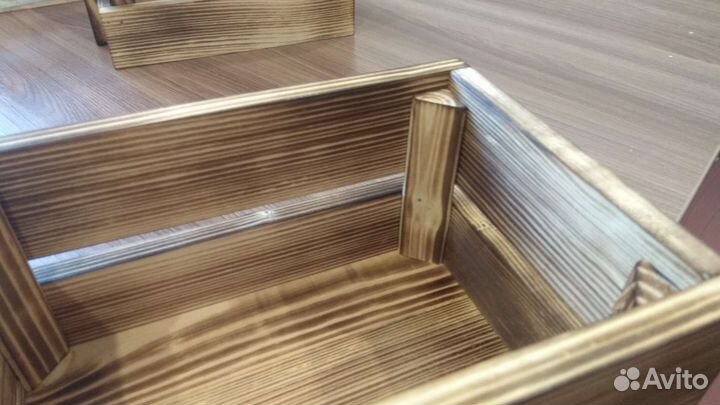 Деревянный ящик