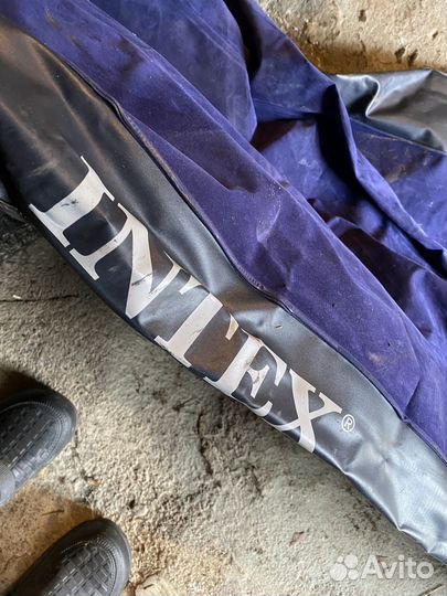 Надувной матрас intex