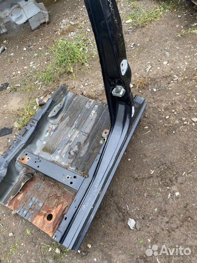 Порог левый Ford Fusion fxja 2008