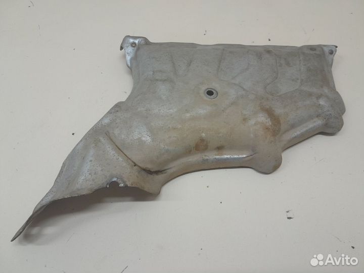 Экран тепловой Nissan Terrano D10 2014