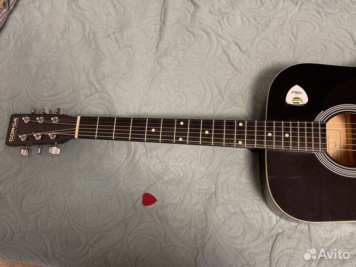 Акустическая гитара corsa и чехол для гитары