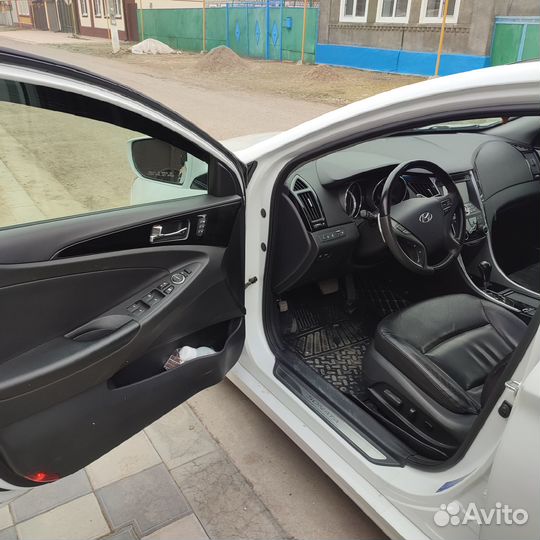 Hyundai Sonata 2.0 AT, 2012, 62 000 км