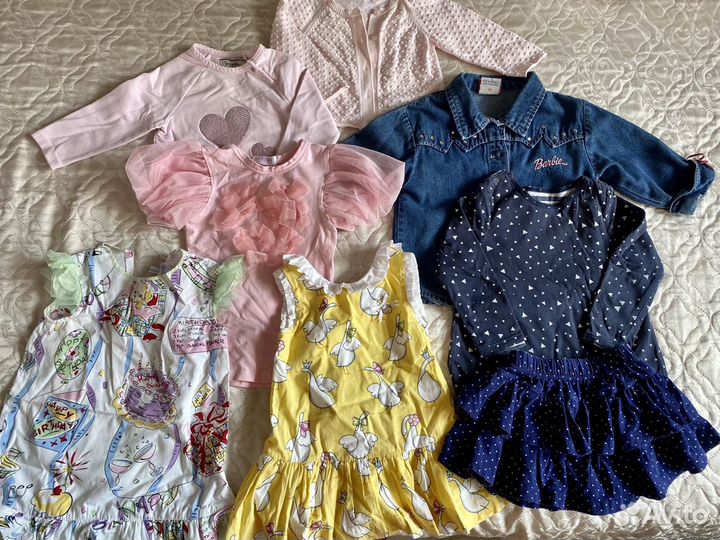 Вещи для девочки, куртки, комбинезоны