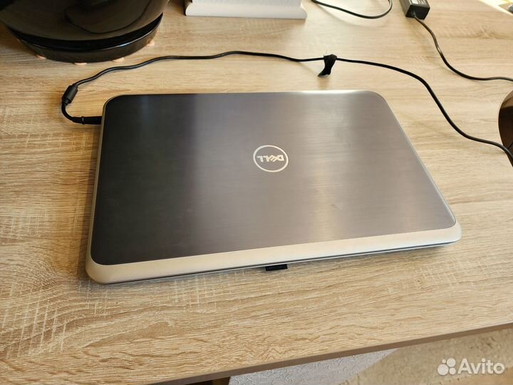 Dell, core i3, 480SSD, 8gb, 17