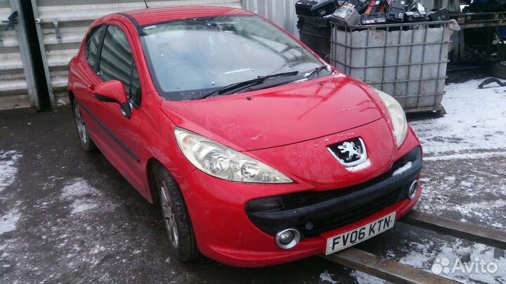 Разбор на запчасти Peugeot 207