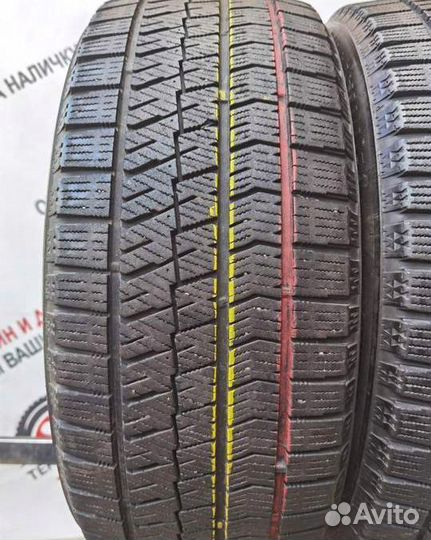 Bridgestone Blizzak VRX2 205/50 R17 99H
