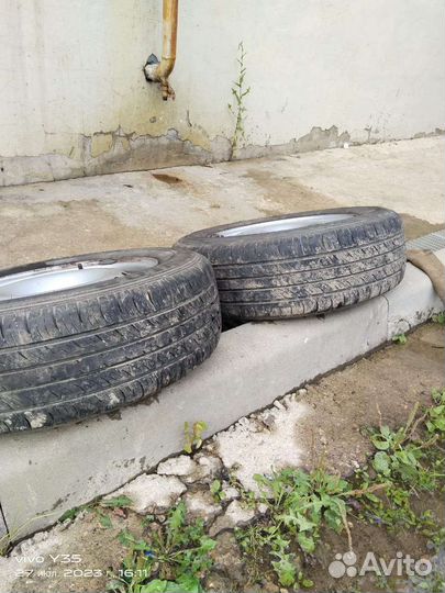 Летние шины 195 65 15 на штампованных дисках 5х110