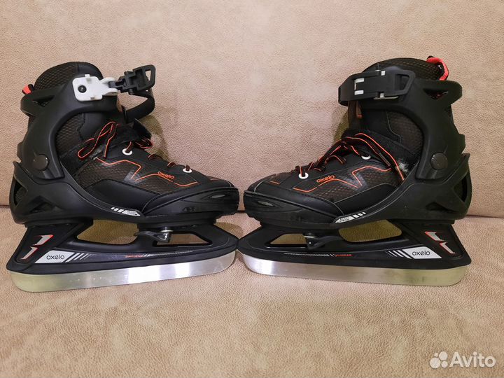 Коньки хоккейные