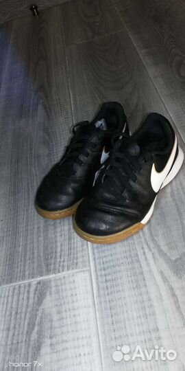 Бутсы nike tempo