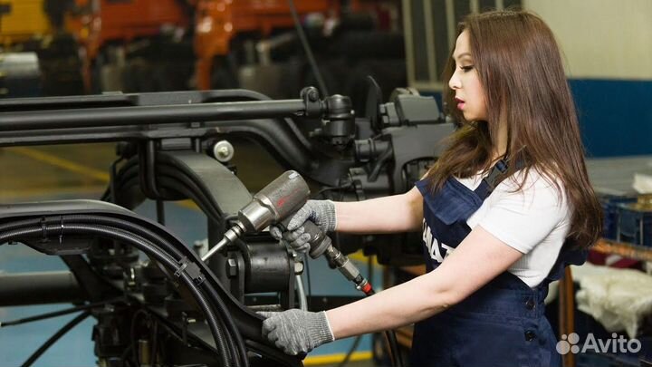 Слесарь мср