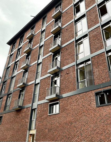 2-к. квартира, 63 м², 1/6 эт.