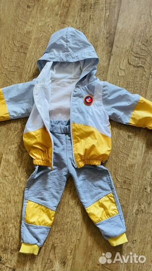 Костюм на мальчика 1-1,5 года