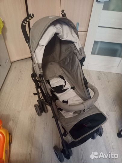 Прогулочная коляска трость