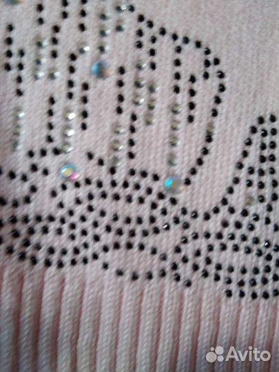 Шапочка для девочки-1шт.на 3-4года. Новая