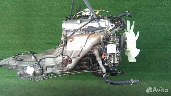 Двигатель mitsubishi delica PA4W 4G64