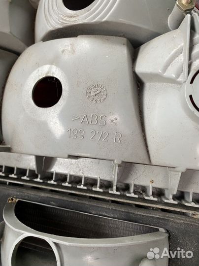 Задний фонарь w140