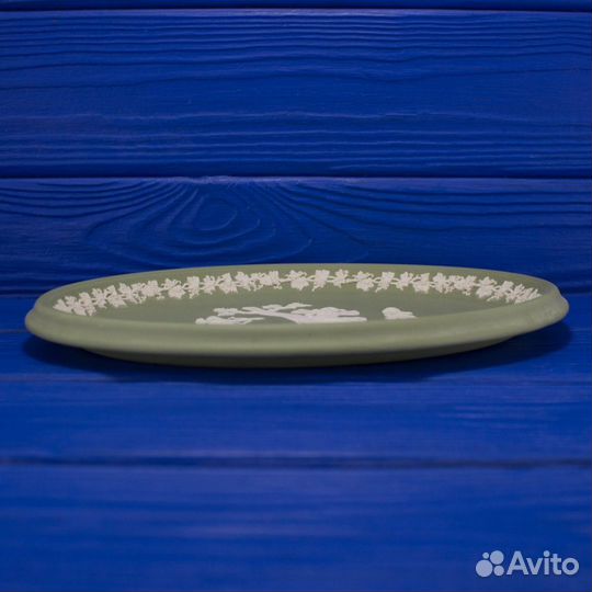 Комплект или поштучно блюд от Wedgwood