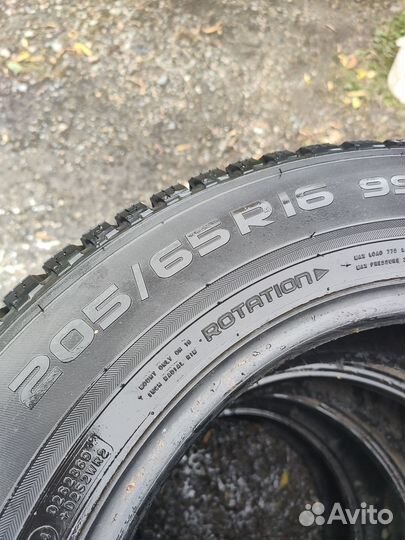 Nokian Tyres Hakkapeliitta 8 205/65 R16