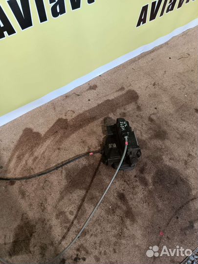 Замок двери Nissan Note E11