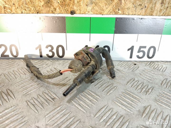 Клапан вентиляции топливного бака Peugeot 406 1995