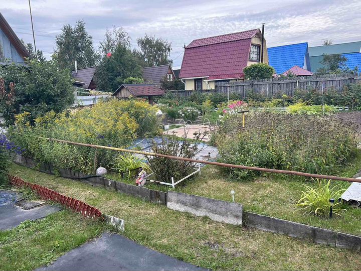 Дача 27,4 м² на участке 6 сот.