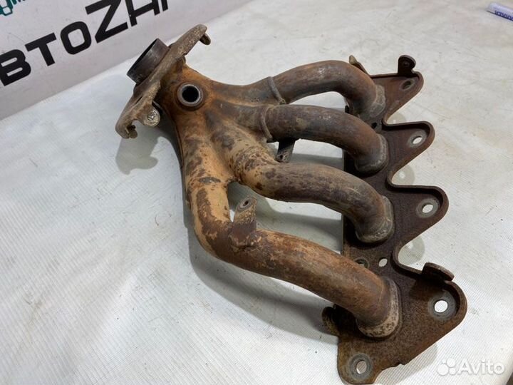 Коллектор выпускной Renault Duster K4MA690 2013