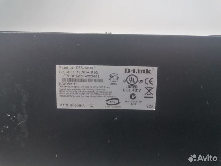 Коммутатор D-Link DES-1016D