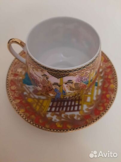 Кофейный фарфоровый сервиз чашки с блюдцами