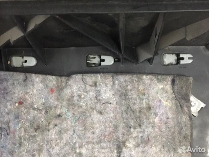 Обшивка багажника Mercedes W203 (3014)