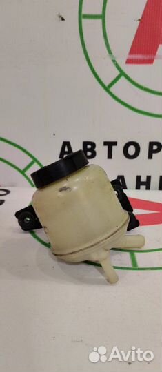 Бачок гидроусилителя руля Nissan Murano Z50 VQ35DE